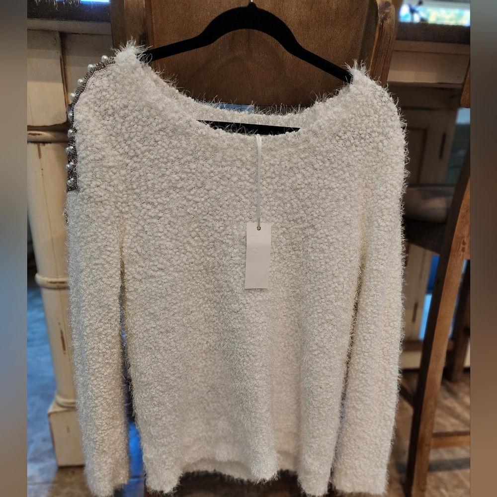 Piperlime Collection Winter White Eyelash Sweater